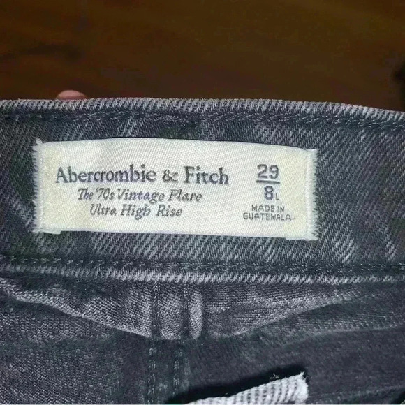 Abercrombie and Fitch 70s Ultra High Rise Vintage Flare Jeans Raw Hem Sz 8/29 L - Picture 7 of 11